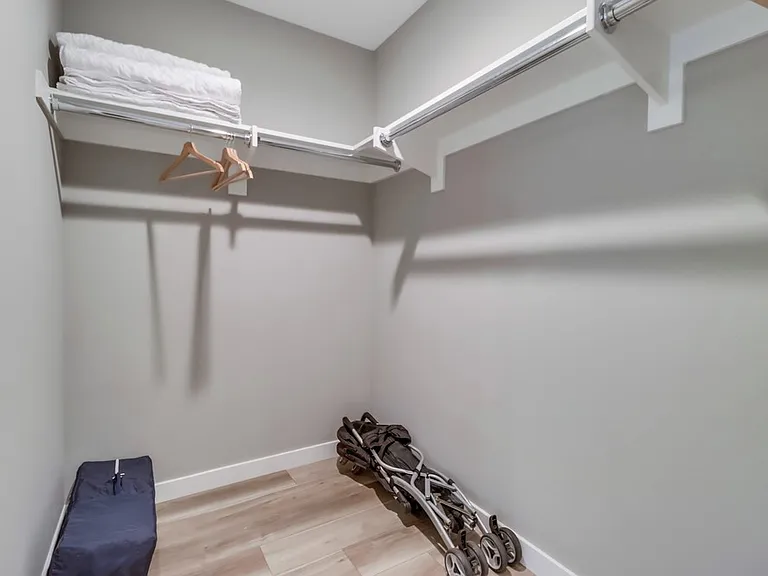 Walk-in closet
