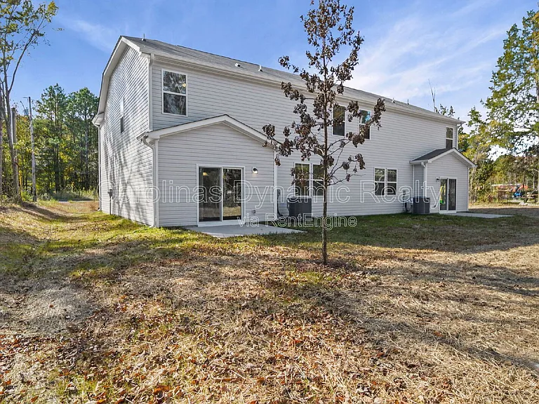 3200 Polk And White Rd #A — Photo 17