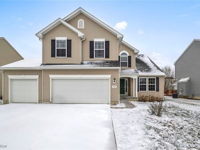 3961 Woodworth Dr, Lorain, OH, 44053