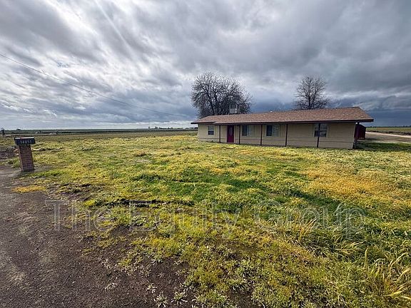 2nd image of 14851 Road 72
