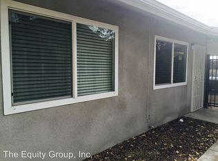 210 NW 2nd Ave APT A, Visalia, CA 93291