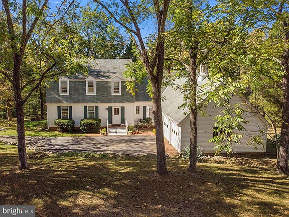3rd image of 9423 Double Eagle Ln