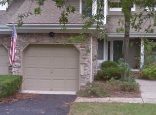 23 Springwood Ct, Princeton, NJ 08540