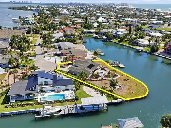 675 Randy LN, FORT MYERS BEACH, FL 33931