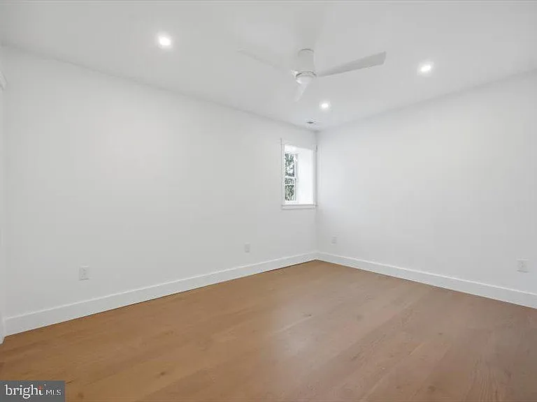 318 Dudley Ave — Photo 30