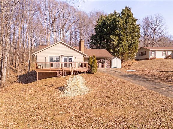 5th image of 128 Huntington Rd