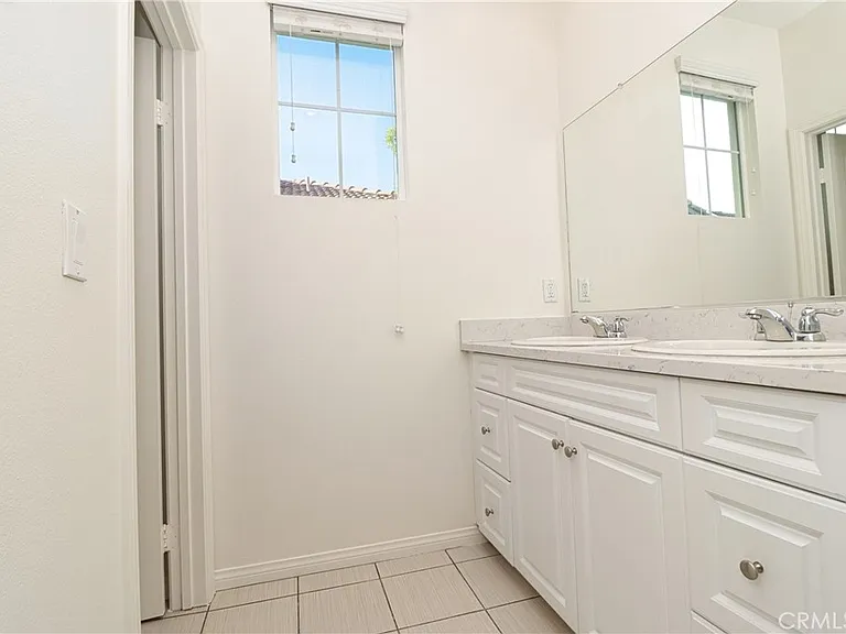 8630 Cava Dr — Photo 8