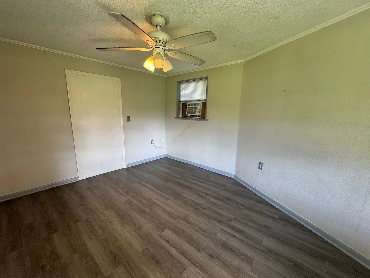 12534 Roberts St — Photo 4