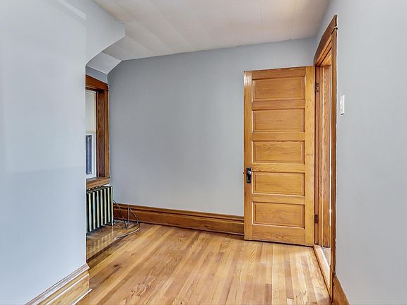 2nd image of 931 N Parkside Ave APT 1