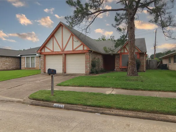 10802 Sashay Dr, Houston, TX 77099