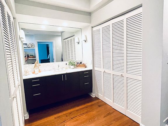 5th image of 405 Central Ave Suite 220