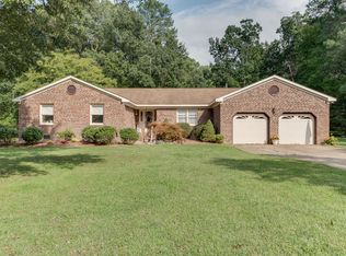 120 Beach Rd, Hampton, VA 23664