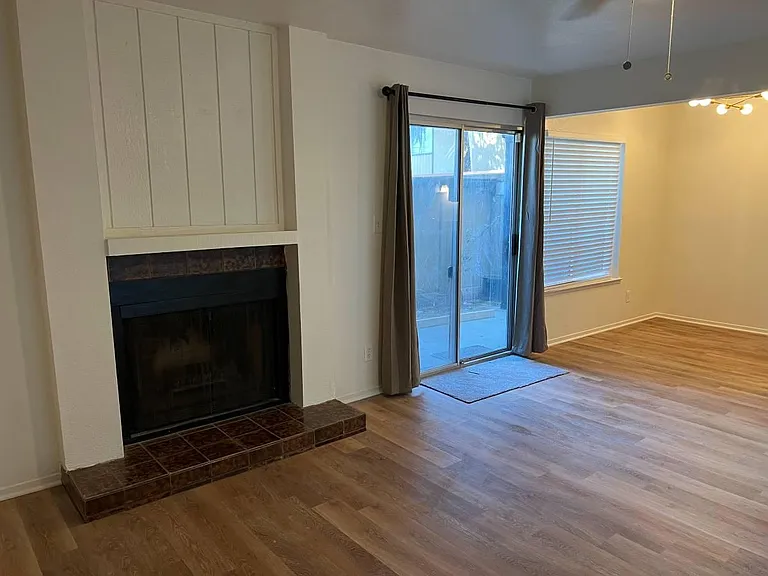 W Ashlan Ave — Photo 10