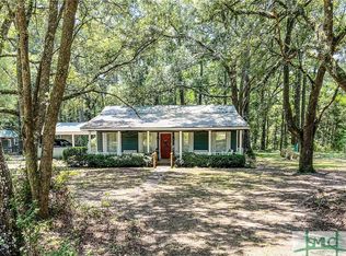 16 Dart Rd, Jesup, GA 31545