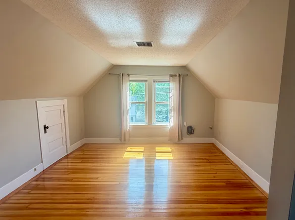 20-22 Florence St #3, Andover, MA 01810