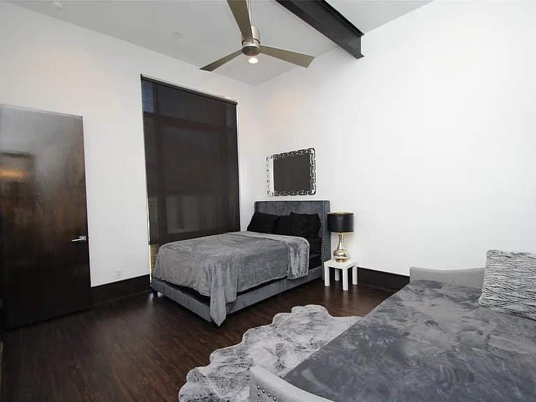 4118 Floyd St #A — Photo 34