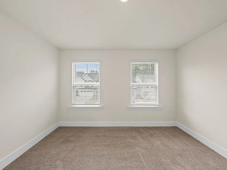 463 Autumn Rain St — Photo 34