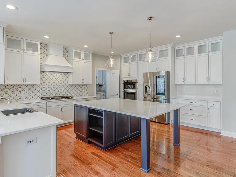 2041 Jadewood Dr — Photo 27
