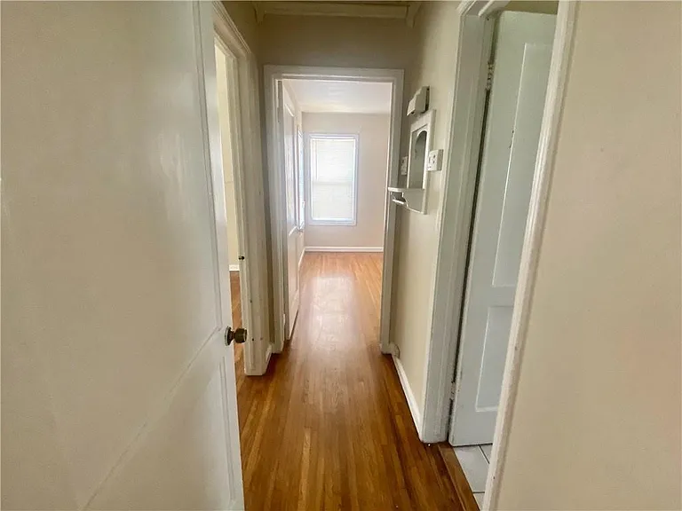 233 Eastgate Dr — Photo 10