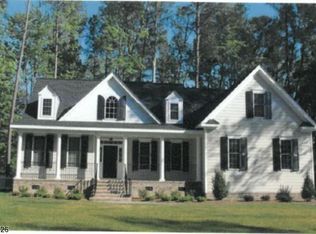 205 Heath Rd, Flemington, NJ 08822