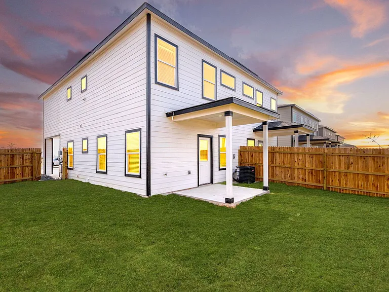 10610 Kiana Way — Photo 31