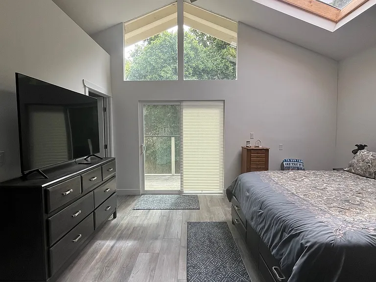 Master bedroom with California King bed