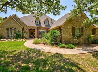 8308 Cardinal Ridge Dr, Edmond, OK 73034