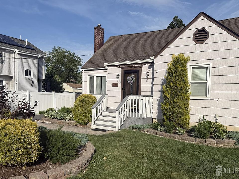 1st image of 232 N Jackson Ave