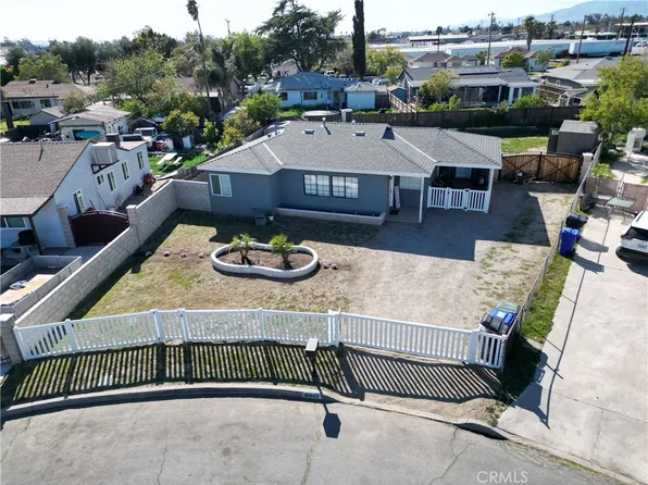 16340 Taylor Ave, Fontana, CA 92335