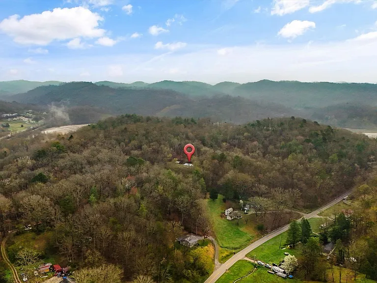 147 Little Emory Rd — Photo 39
