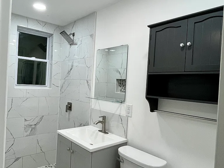 364 River Dr #4 — Photo 5