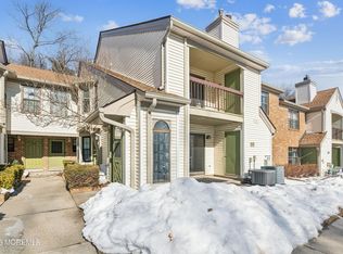 311 Sunshine Ct #311, Parlin, NJ 08859