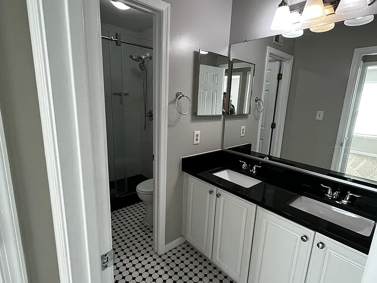 21379 Fultonham Cir — Photo 33