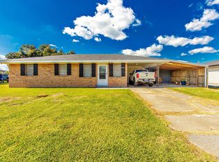 406 Cypress St, Raceland, LA 70394