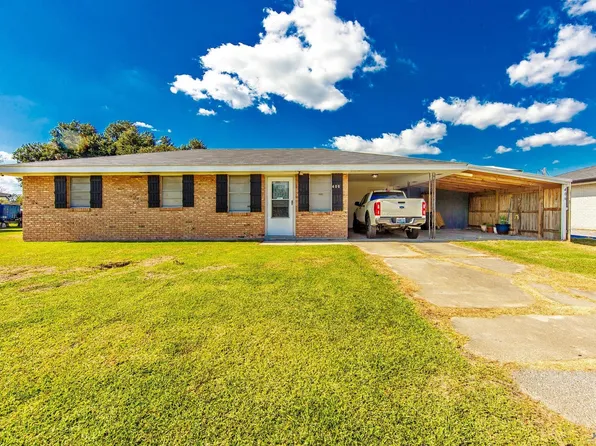 406 Cypress St, Raceland, LA 70394