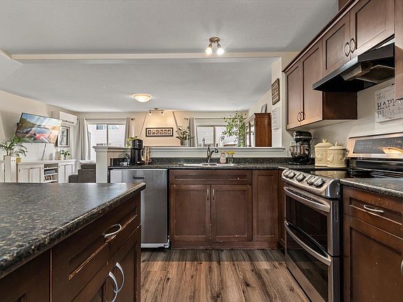 5th image of 5556 Peach Rd #41