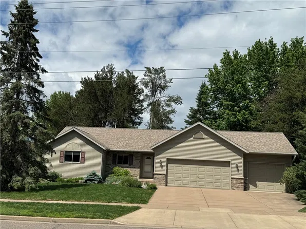 712 E Hamilton Avenue, Eau Claire, WI 54701