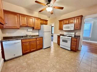 22 Pleasant St APT 1, Boston, MA 02125