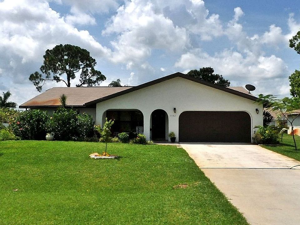 1st image of 1182 SW Del Rio Blvd