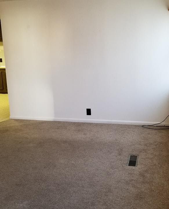 1st image of 519 N Poplar St
