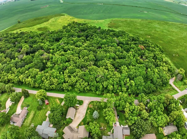 2 123rd Ave SE, Lake Lillian, MN 56253