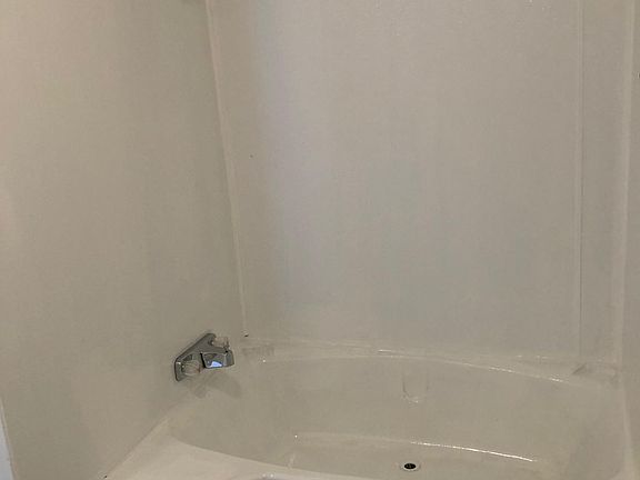 Master tub/shower