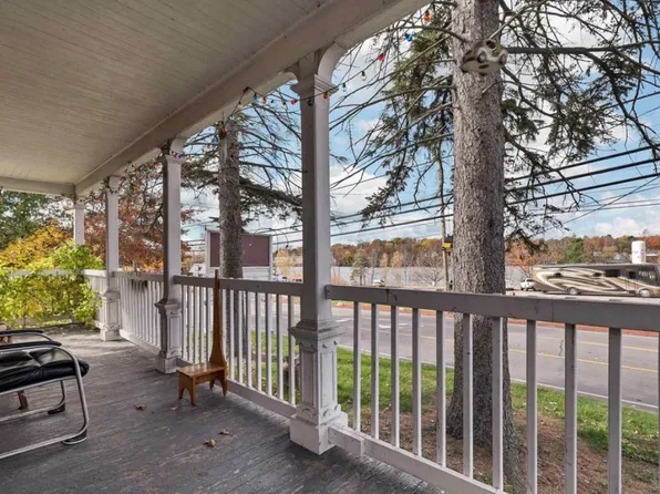 1073 Union Ave #D, Laconia, NH 03246