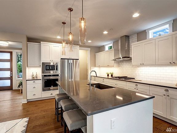4th image of 19325 80th Ave W