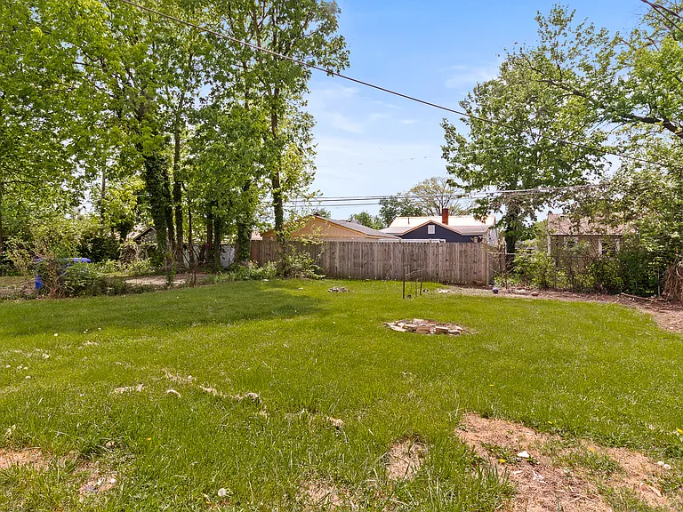 1725 E Frankfort St #1725 — Photo 21