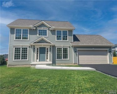 6469 Pincherry Way, Lake View, NY, 14085