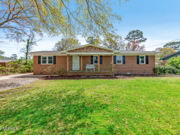 64 Northwood Drive, Wilmington, NC 28405
