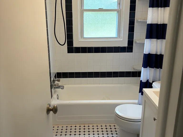420 Dawnlee Ave — Photo 7