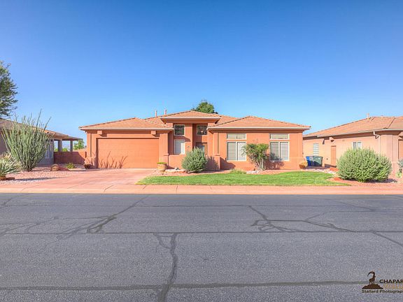 2nd image of 1629 N Sonoran Dr
