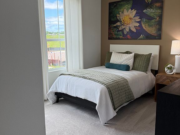 Secondary bedroom
